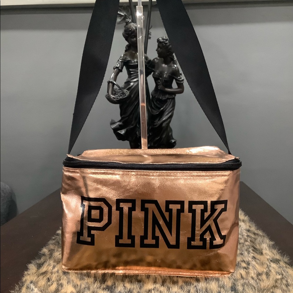 ROSE GOLD LUNCHBOX BY PINK BY VICTORIAS‎ SECRET